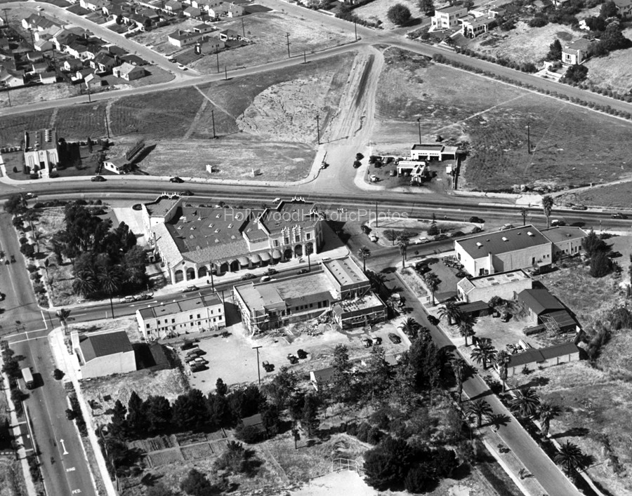 Pacific Palisades 1946 2 view north wm.jpg